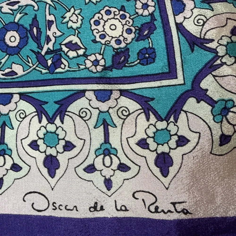 VTG Oscar de la Renta Silk Scarf Japan RN 62720 Teal Purple Floral Square Flaw